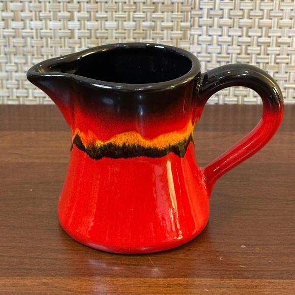 🌟HP🌟VTG 1970s Lava Red Drip Glaze Creamer & Lidded Sugar Bowl Red Clay Pottery - Picture 6 of 13
